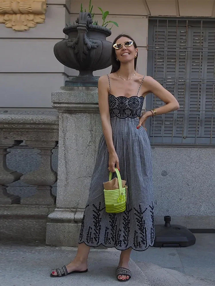 Clara - Κομψό Φόρεμα Gingham